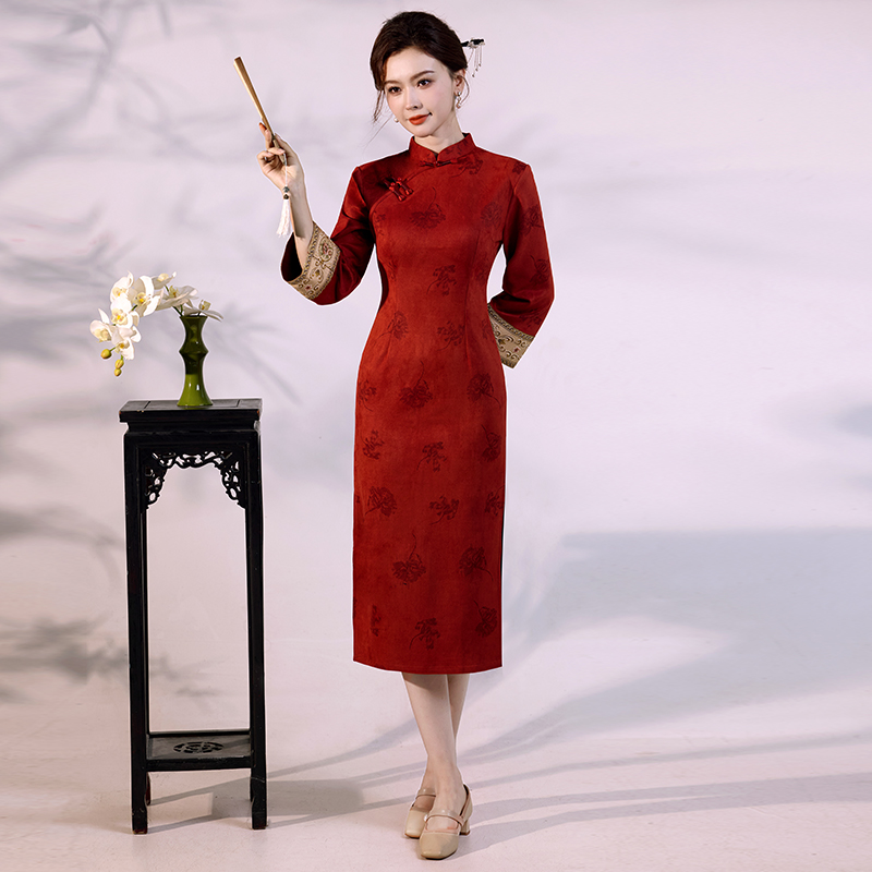Qipao de veludo de camurça de  - Vintage Fashion Gen Z avaliação e preço