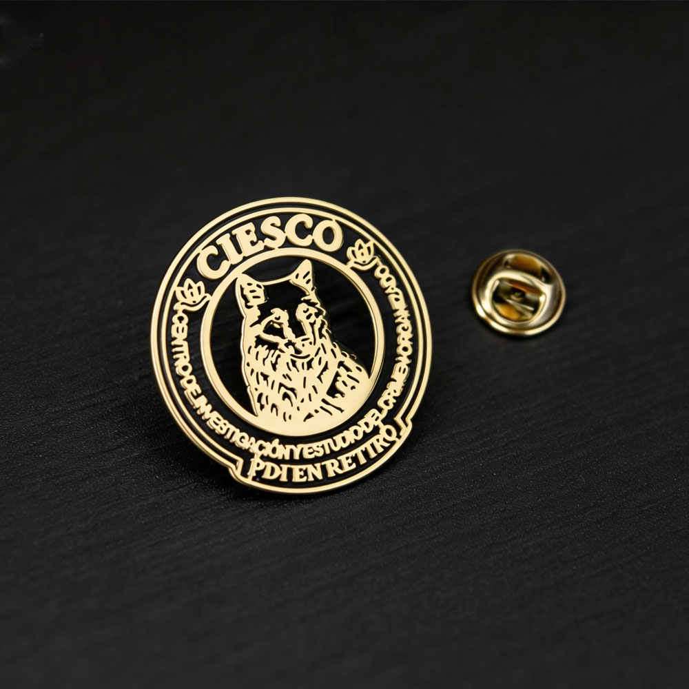 Broche de aço inoxidável com i - Vintage Fashion Brand Names avaliação e preço