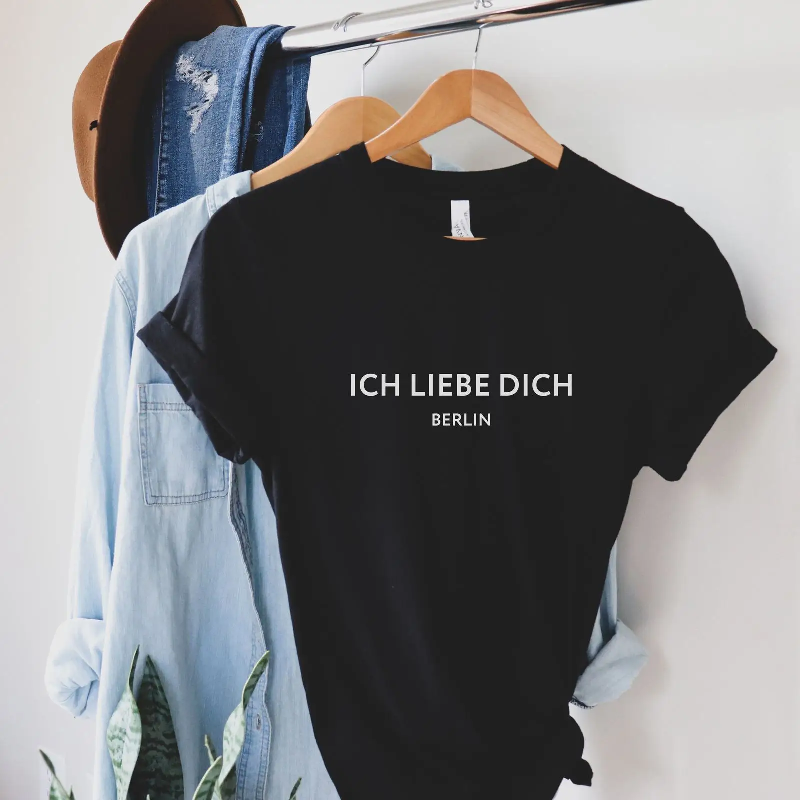 Camiseta Ich Liebe Dich Berlin - Vintage Fashion Berlin avaliação e preço