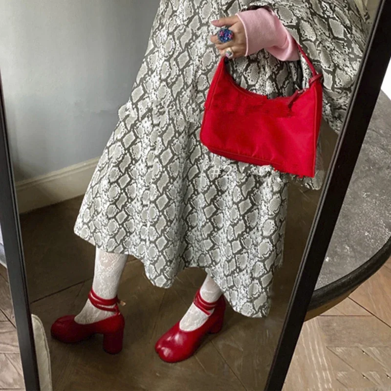 Sapatos Femininos de Salto Alt - Vintage Fashion Dresses avaliação e preço